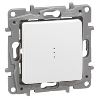 Выключатель/переключатель с подсветкой Legrand Etika 10A 250B белый (672215)