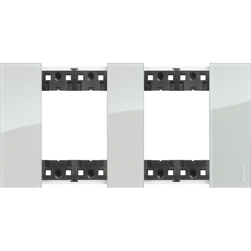 LIVING NOW.Декоративная рамка 2 поста (2+2 модуля).Цвет "Небо"