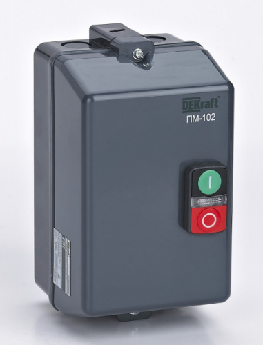 Schneider electric DEKraft Пускатель электромагнитный 32А AC220/230В 50/60Гц в пластиковой оболочке