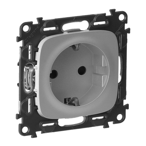 Legrand Valena ALLURE. Силовая розетка 2К+З 16А 250В, с защитными шторками, с лицевой панелью, винтовые зажимы. Алюминий
